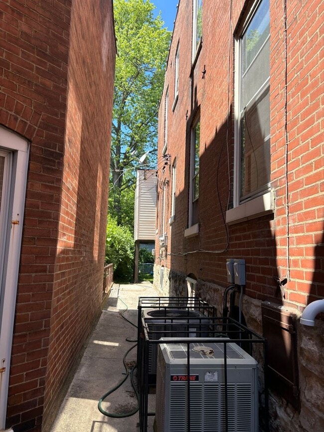 Photo - 4531 Louisiana Ave Unit 4531 Louisiana Ave - 2