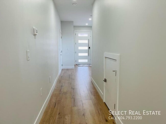 Photo - 46620 First AvenueA