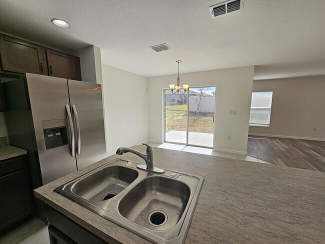 Photo - 3715 Eisel Wy