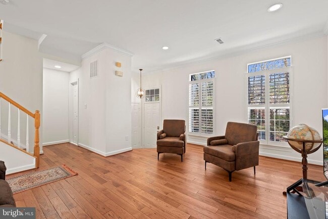 Photo - 47645 Weatherburn Terrace