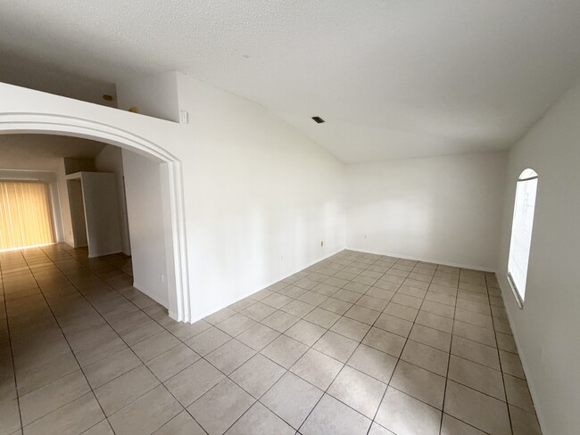 Photo - 10 Pinelynn Dr