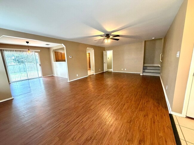 Photo - Spacious 3 Bedroom Home with Loft in Bulverde Village