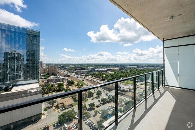 Building Photo - 610 Davis St Unit 2210 Rental
