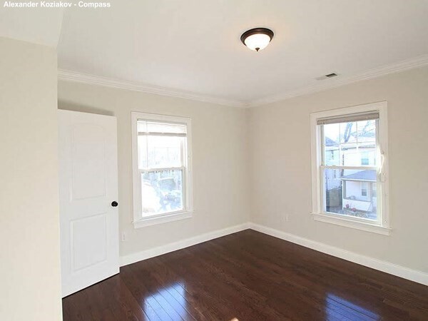 Photo - 28 Holton St Unit 1