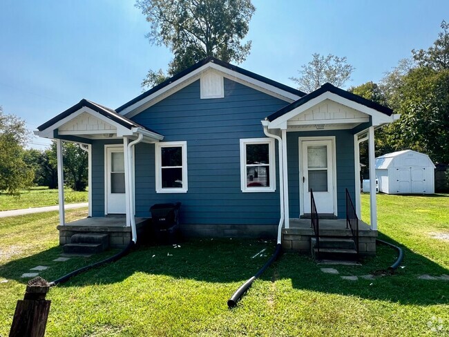 Building Photo - Jackson Street Duplex Unit 341 W. Jackson Street Rental