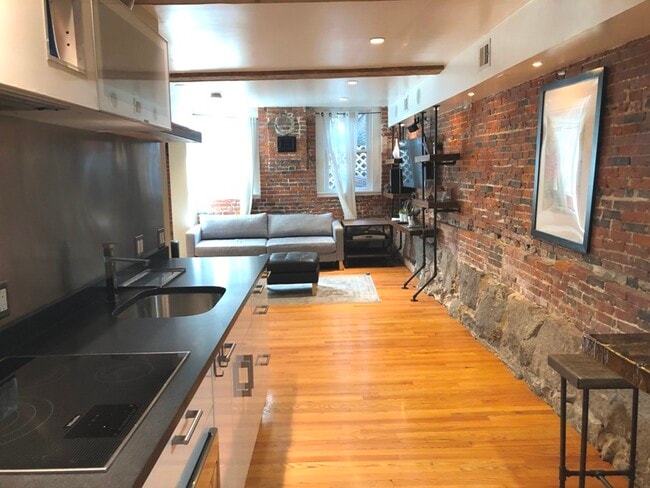 Photo - 19 Branch St Unit B