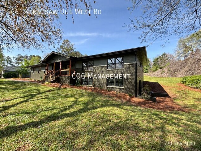 Photo - 1661 Kennesaw Due West Rd House