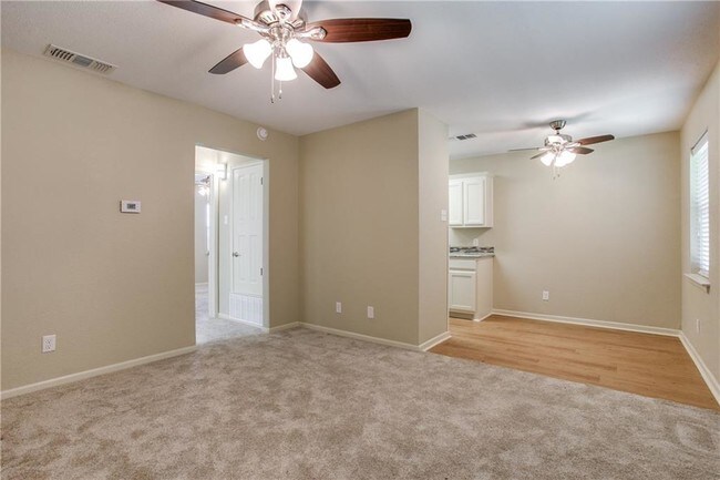 Photo - 2601 W Randol Mill Rd Unit 2631-D