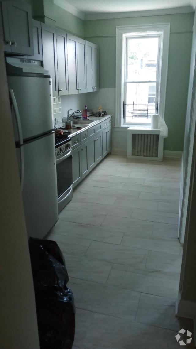 Building Photo - 4 bedroom in BROOKLYN NY 11208 Unit 2 Rental