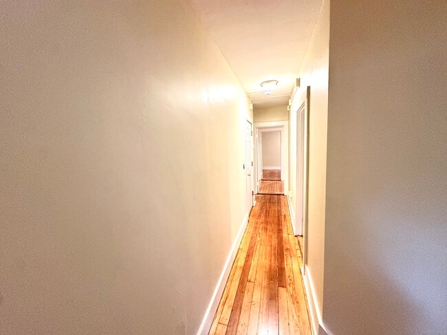 Photo - 1019 W Main St Unit 3R