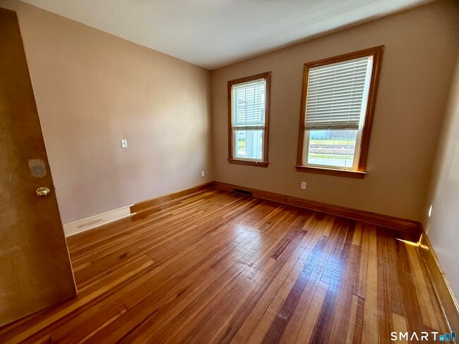 Photo - 112 Belden St Unit 1W