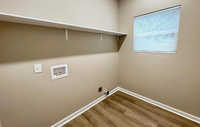 Photo - NEW LISITING