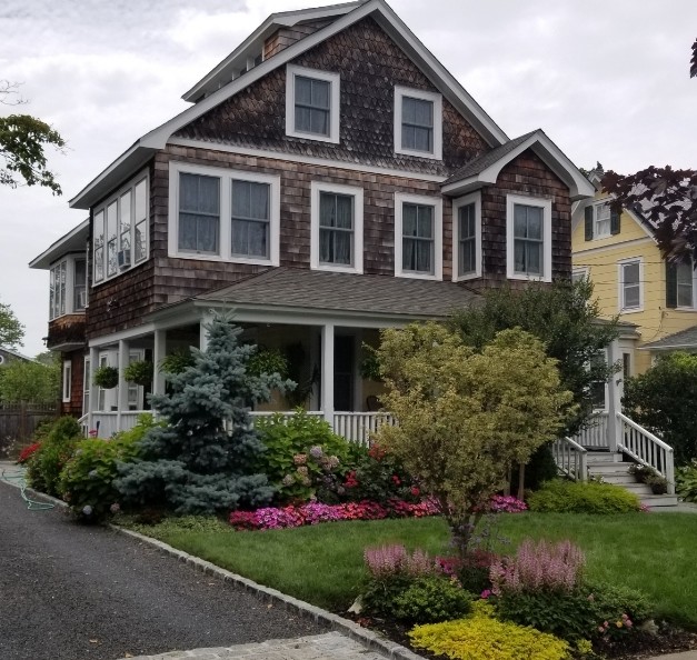 Charming 2 family in babylon village - 78 S Carll Ave Unit 2