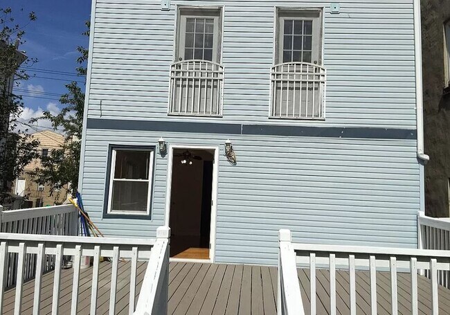 Photo - 292 New York Ave