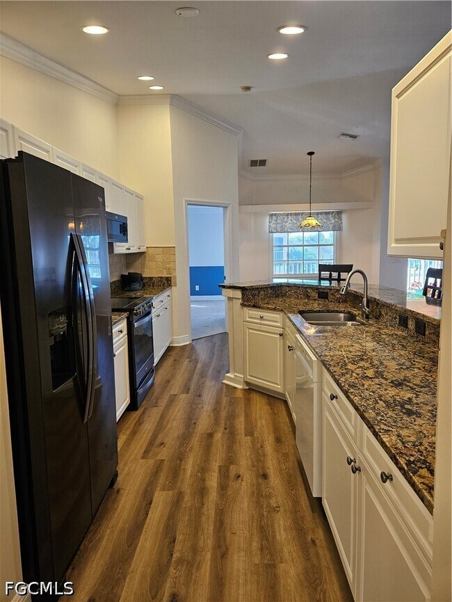 Photo - 20012 Petrucka Cir N