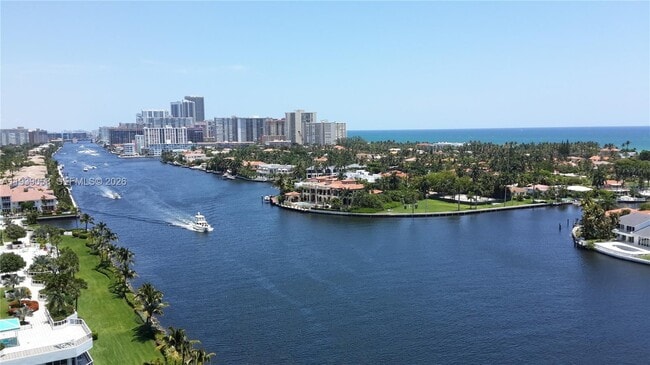 Building Photo - 20515 E Country Club Dr Unit 1543