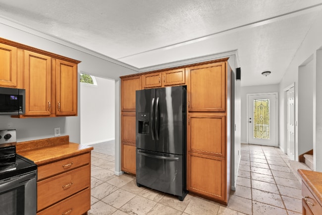 Photo - 120 Windermere Dr