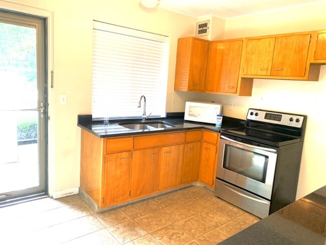 Photo - 77 Pitman St Unit 203