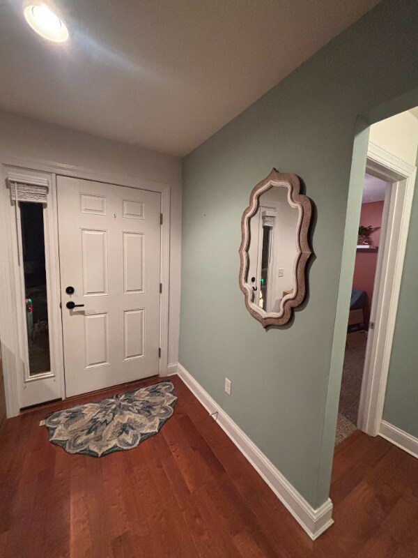 Photo - 137 Camelot Cir