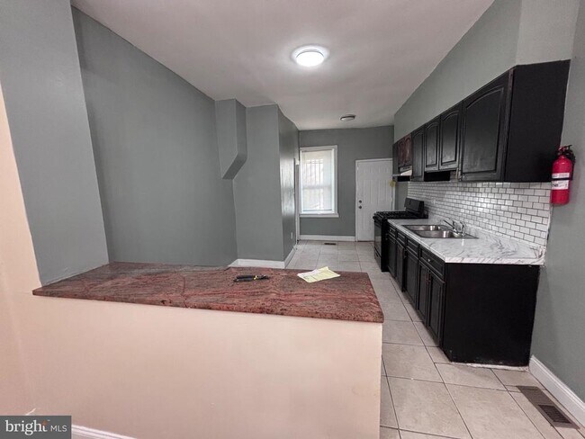 Photo - 1812 S 57th St