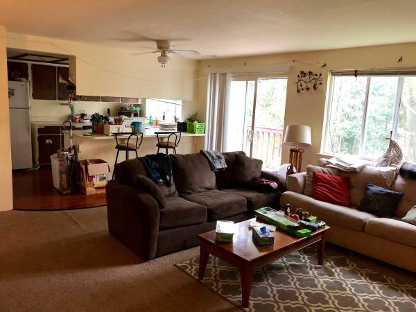 Photo - 2823 Michigan St