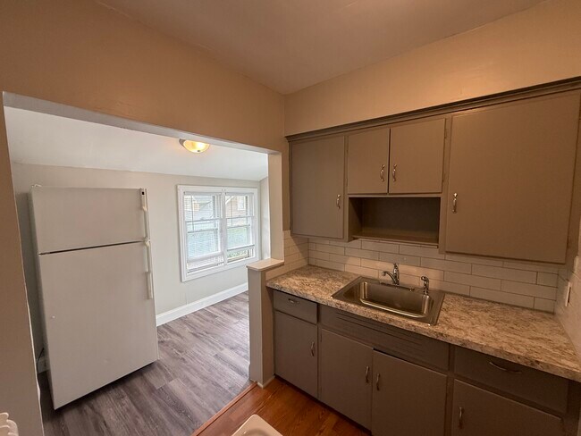 223 Prospect Ave NE