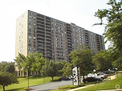 Building Photo - 5500 Holmes Run Pky Unit 813 Rental