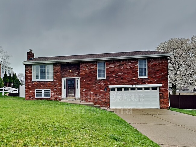 Photo - 112 Karen Dr House