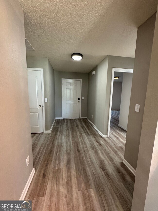 Photo - 217 Brooklet Cir