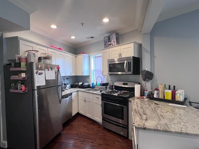 Photo - 140 Marcella St Unidad 4