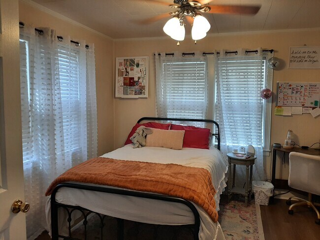 Photo - 508 S Stanley St