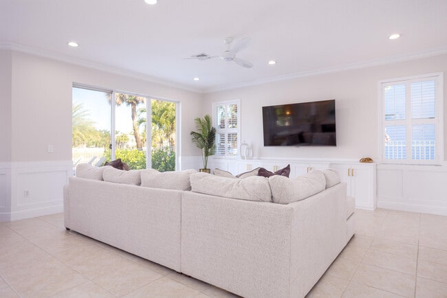 Photo - 9638 Worswick Ct