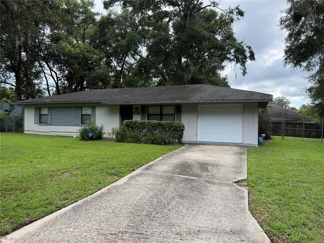 Photo - 15615 NW 138th Dr House