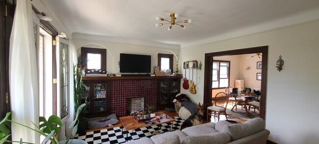 1409 Somerset Ave Unidad 1409 Unit #2