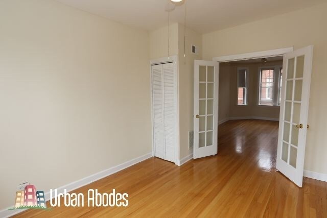 Photo - 533 W Aldine Unit A00C