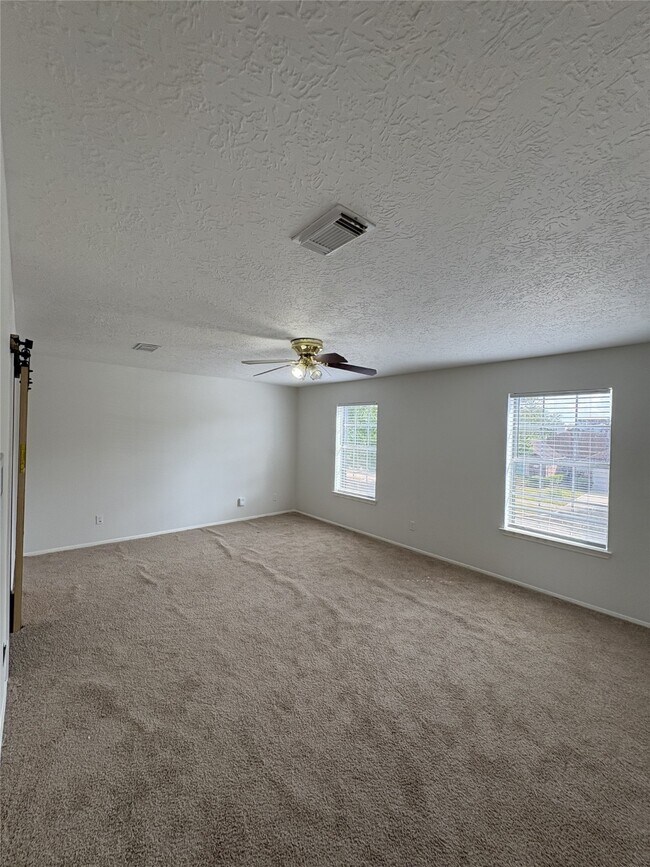 Photo - 13714 Firerock Dr