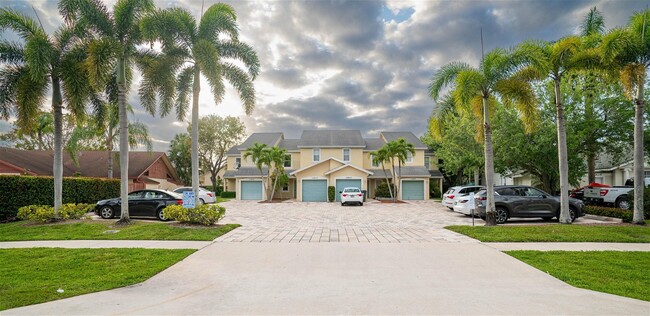 Yarmouth Drive, Wellington, FL 33414 - 3 B... - Yarmouth Drive, Wellington, FL 33414 - 3 B... Townhome