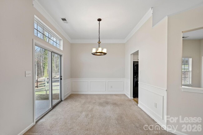 Photo - 107 Canopy Ct