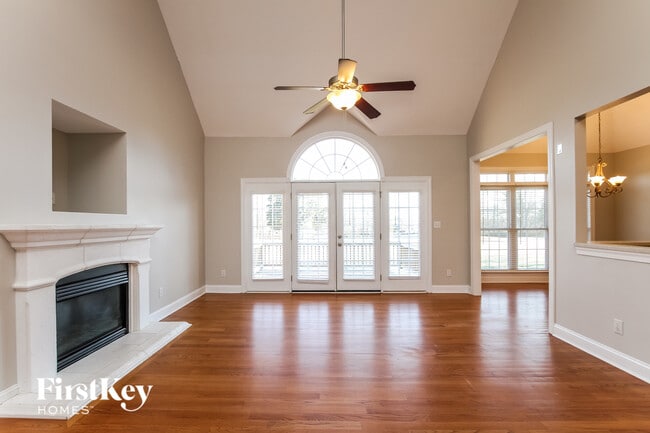 Photo - 130 Hunters Hill Dr