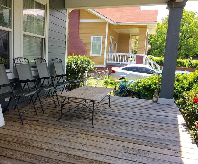 Photo - 1205 Chamberlain Ave Unit A