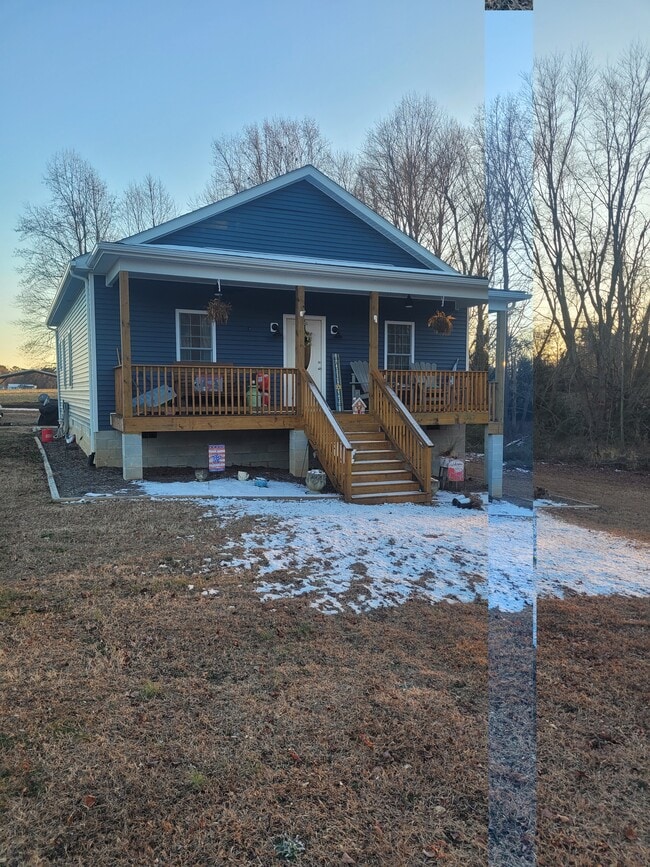 Building Photo - 13970 Richmond Rd