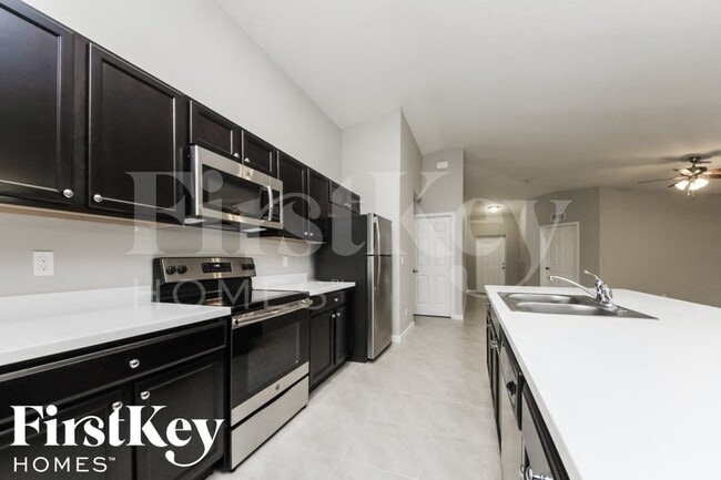 Photo - 797 SW Hillsboro Cir