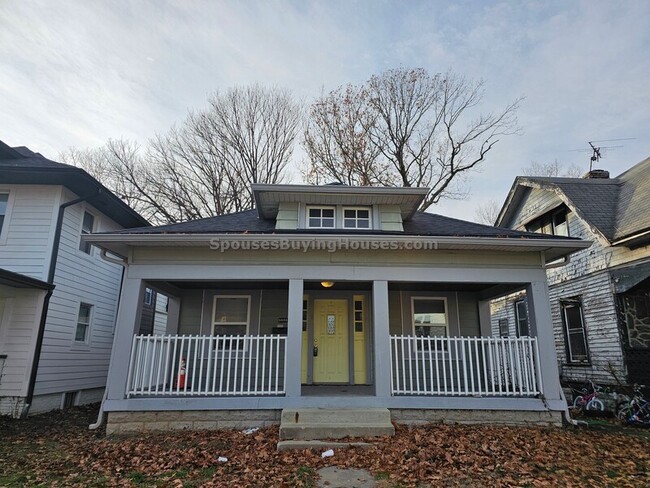 Building Photo - 3608 N Kenwood Ave Rental