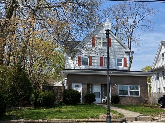 Building Photo - 179 Wakelee Ave Unit 1st Floor Rental