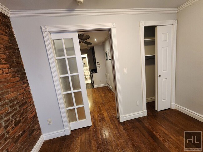 Photo - W 53RD ST. Unit 4C