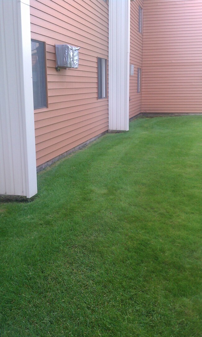 Photo - Kamnic Lane Apartments