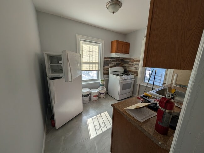 Building Photo - 10648 Ruscoe St Unit #2