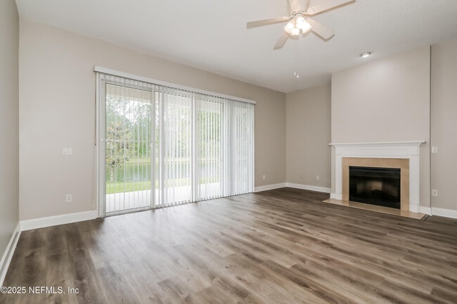 Photo - 125 Linda Lake Ln