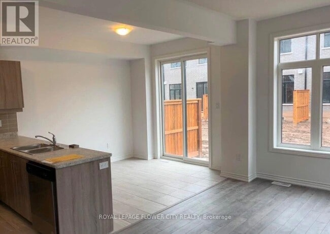 Photo - 7360 Sandy Rdg Cmn