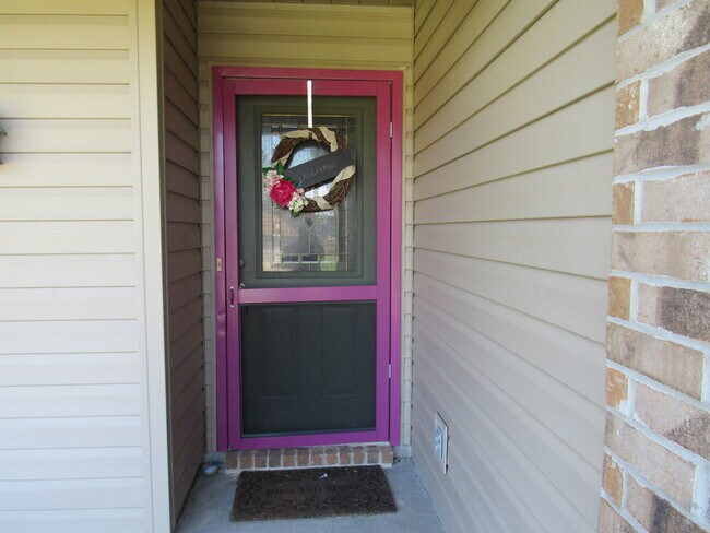 Photo - Contact Peggy 501 676 1758 Pets ok with approval